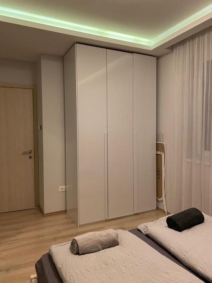 Párizsi Udvar I. Apartment Debrecen Kültér fotó