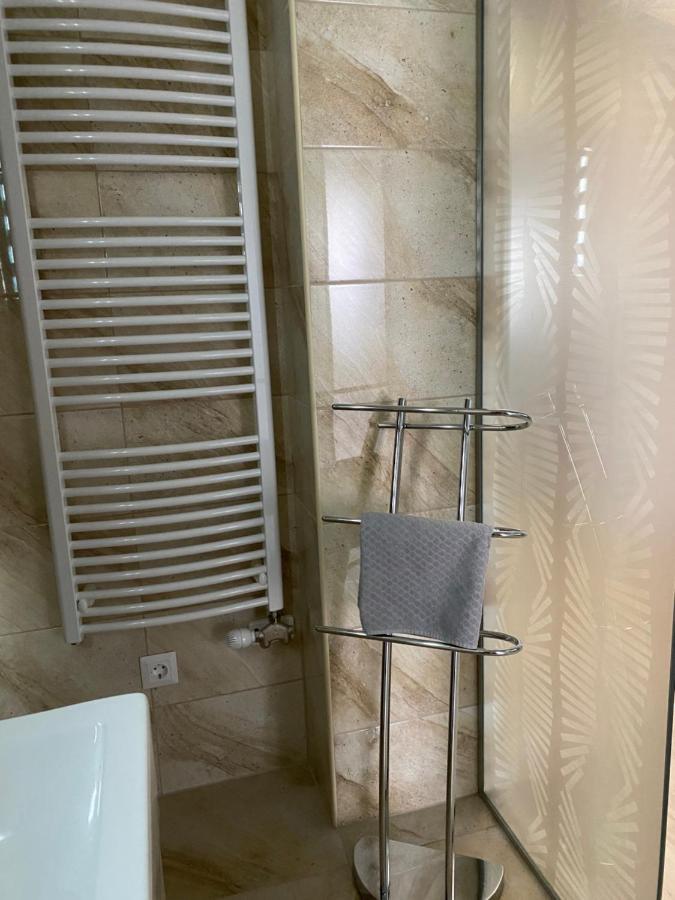 Párizsi Udvar I. Apartment Debrecen Kültér fotó